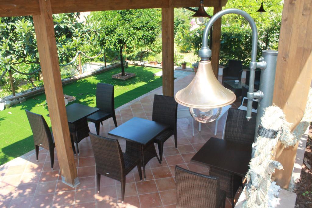 Bed and Breakfast Meublé Leonetti à Centola Extérieur photo