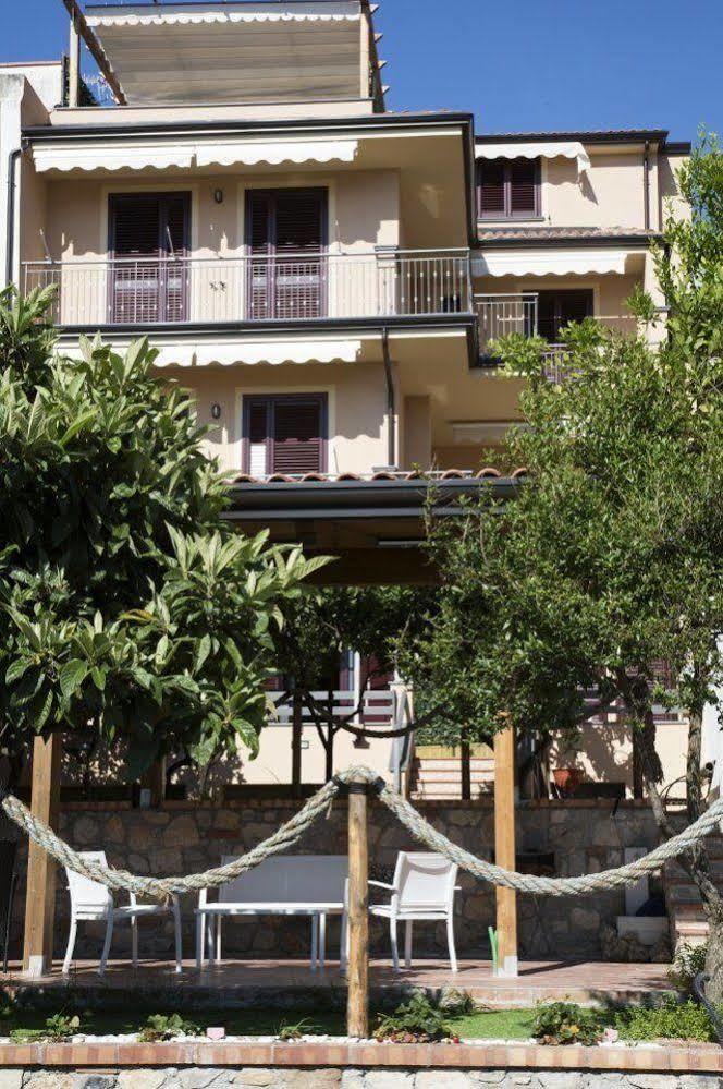 Bed and Breakfast Meublé Leonetti à Centola Extérieur photo